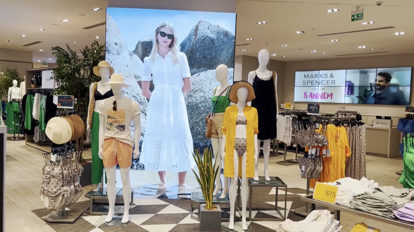 Marks & Spencer — Octopus